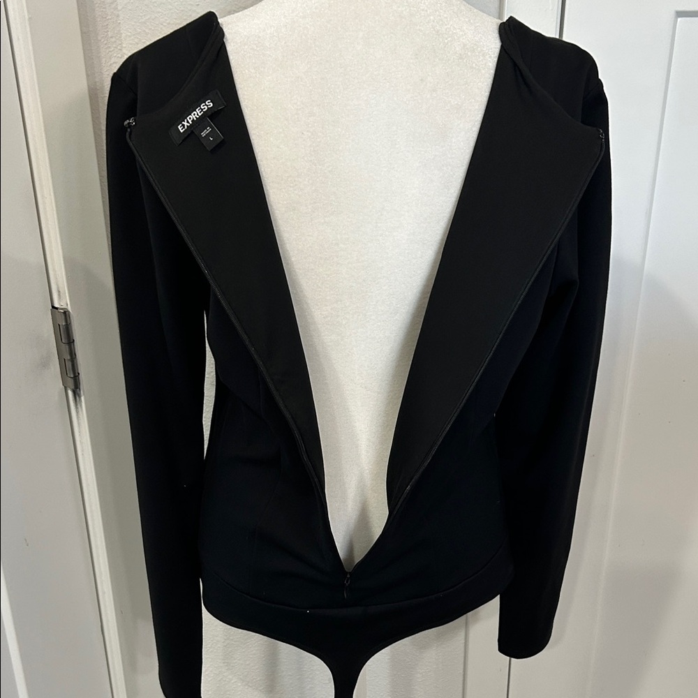 Express Elegant Black Scoop Neck Bodysuit View 5